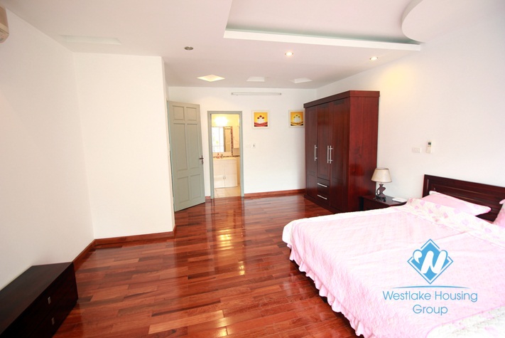 Luxurious and modern house for rent in Tay Ho, Hanoi
